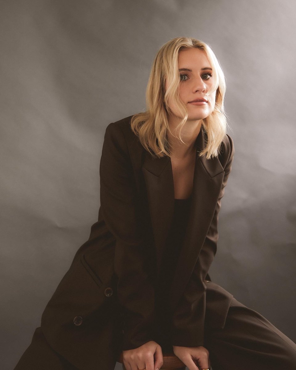 ScreenNorthants's tweet image. Big news for @NNFilmFestival! Our 1st judge is Northampton born &amp;amp; bred Callie Cooke @CallieCooke_ Her credits inc Britannia (Sky), The Stranger (Netflix), Rules of the Game (BBC), Cheaters (BBC) &amp;amp; currently shooting Wedding Season (Disney Plus). Enter now! filmfreeway.com/NorthamptonFil…