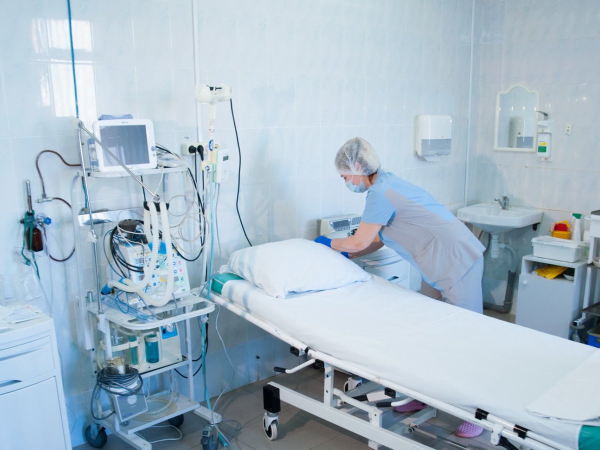 i3vestno's tweet photo. 😷По новым диагнозам COVID-19 впереди Иваново и Шуйский район

На среду, 9 марта, медики выявили в Иванове 106 новых случаев коронавируса, в Шуйском районе — 71. В этих муниципалитетах самый большой прирост новых диагнозов за сутки.

📌Подробнее: https://t.co/YkPJtlz27e https://t.co/ujrc34xlyx