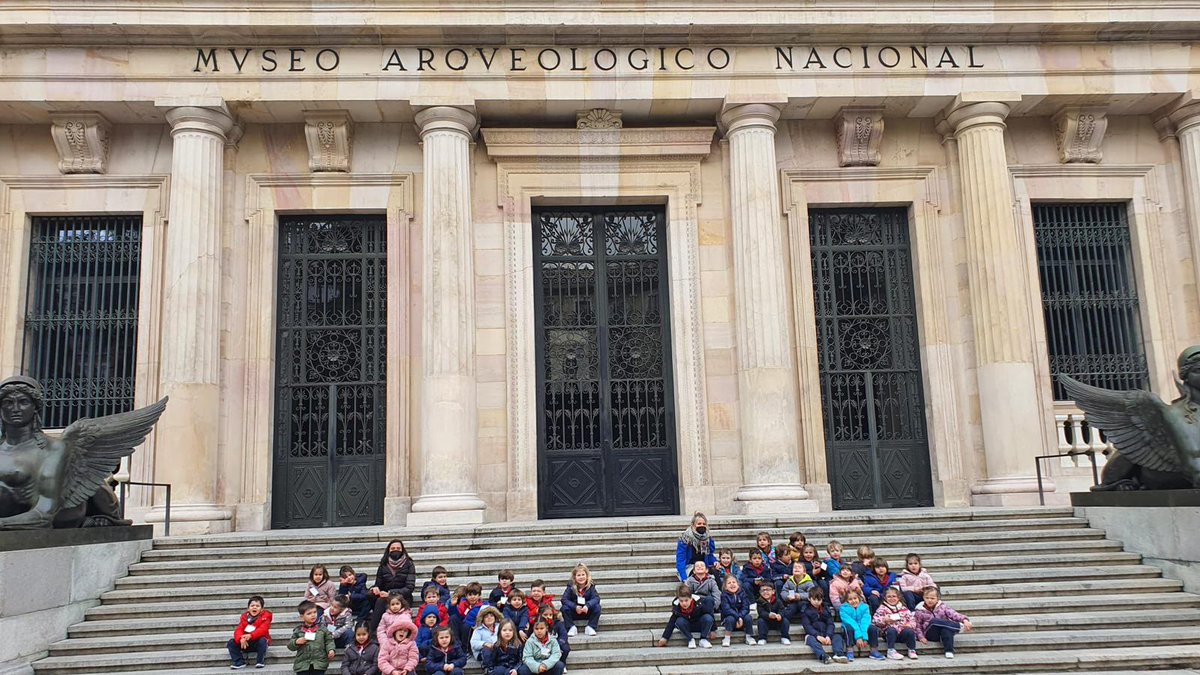ColegiosElValle's tweet photo. Hoy hemos visitado e investigado el @MANArqueologico 🔍🕵️♂️
#ColegiosElValle #SalidasCulturales #EducaciónInfantil #2INFA #2INFB #SCH #ElValle https://t.co/GxxZDqWGfU