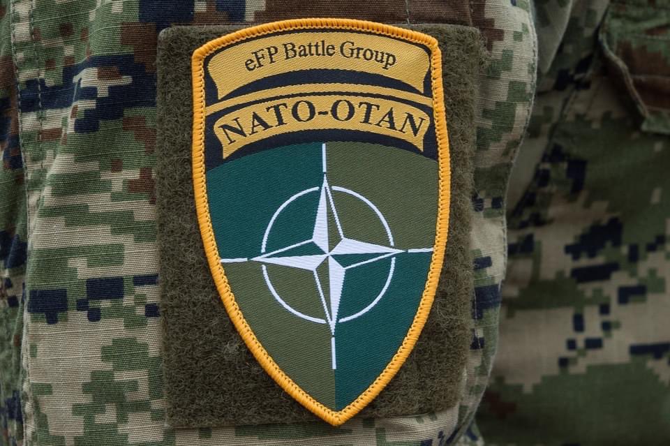 🇸🇰 goverment reacts to #UkraineUnderAttack by approving #NATO #eFP multinational battlegroup in our country. 
Keeping 🇸🇰 citizens and #NATO Eastern flank secure. 
#WeAreNato #MySmeNATO