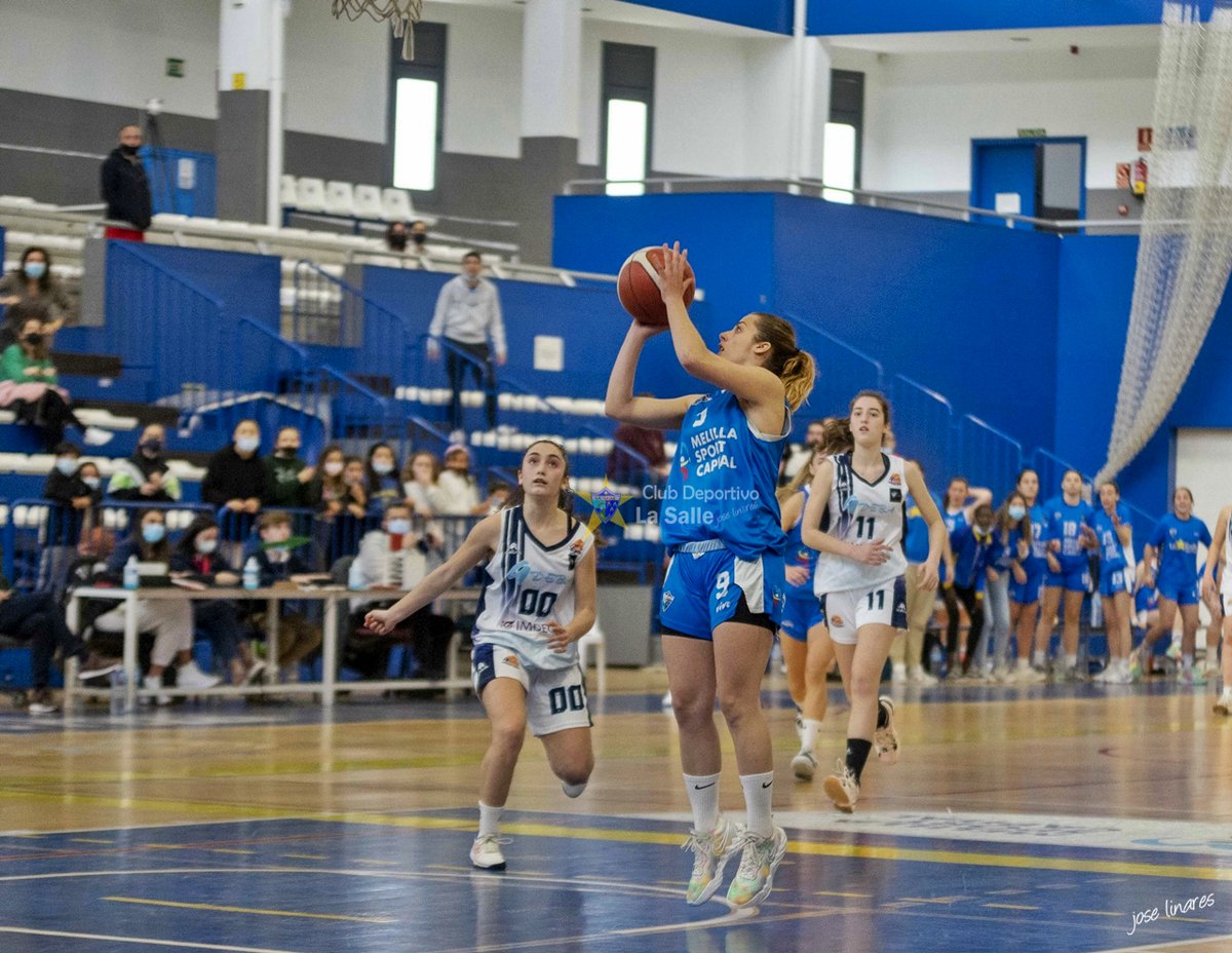 UnodeMelilla's tweet photo. Victoria del @ClubSalle el pasado domingo N1 Femenina Baloncesto dirigido @PepeTorrubia contra @clubadeba
Club Baloncesto Córdoba
Fotos del partido
https://t.co/ghUaabqTcY
#MelillaBaloncesto #MelillaBalonestoFemenino #SalleMelillaBaloncesto #BaloncestoFemenino #clubadeba https://t.co/mLkkR1odUi