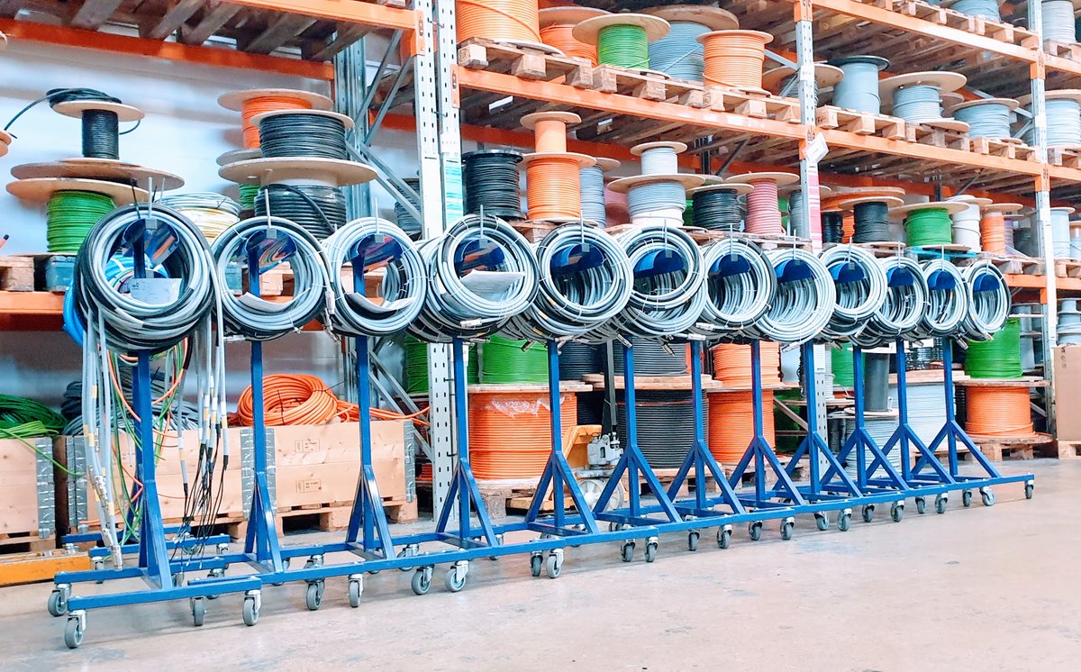 Today is #MadeInTheUK day. All of <a href="/aptechnologyuk/">APTechnology</a>'s products are designed and manufactured by our highly skilled team at our HQ here in #Hayes with pride and passion for delivering excellence.