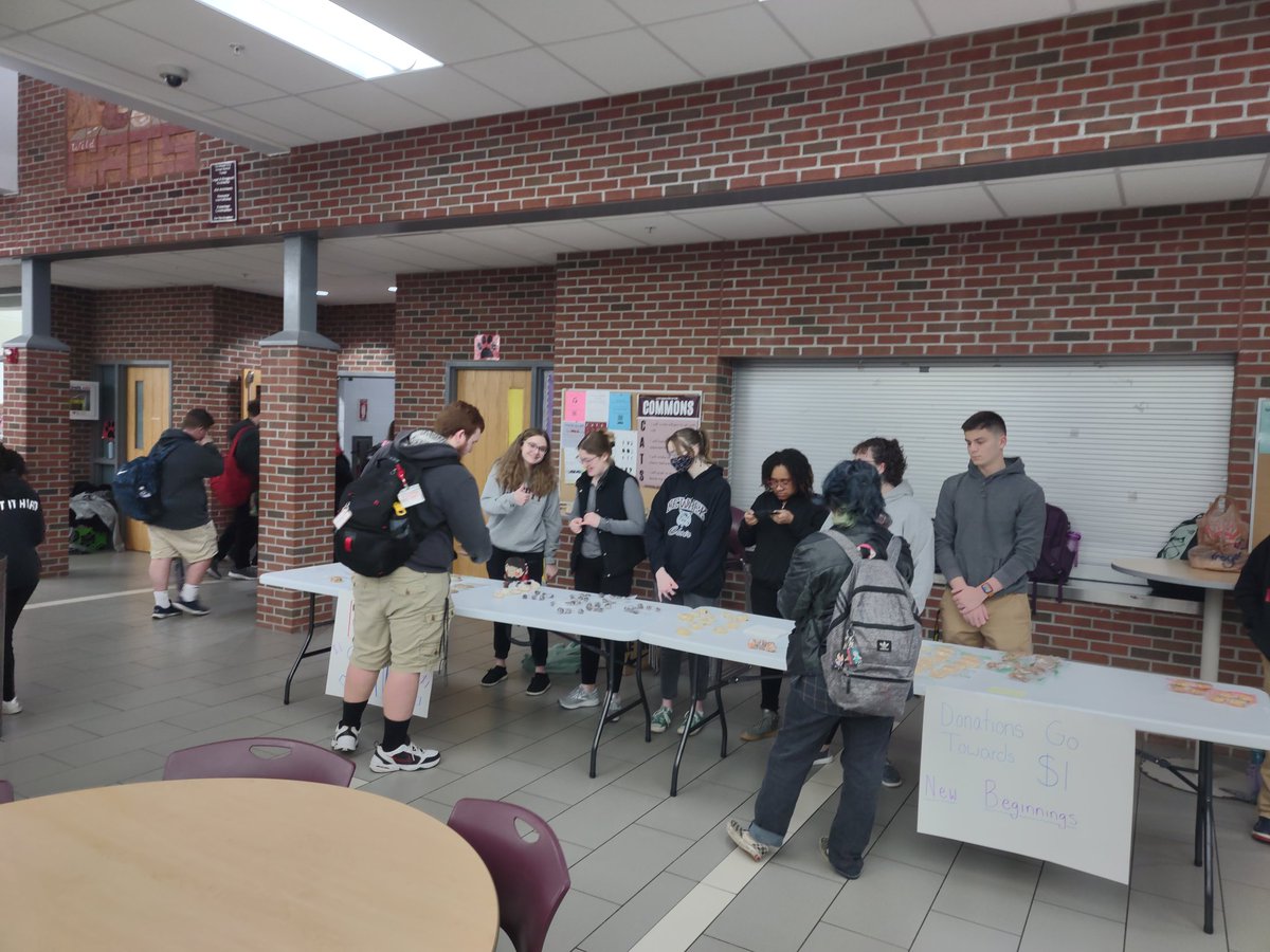 Key Club is holding a bake sale this morning. Proceeds benefit The Center for New Beginnings. <a href="/NewarkHSKeyClub/">NHS Key Club</a>