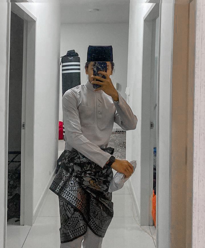 dannyexstraight's tweet photo. raya nak dekat https://t.co/f3wpN0oriS