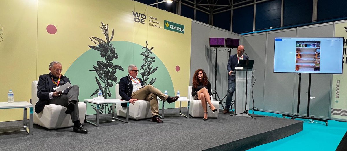 GrupoOleicola's tweet photo. Comienza en @WorldOliveOil la #mesaredonda de “Distribución, comercialización y pautas de consumo del #aceitedeoliva” con nuestra #MarketManager Clara Parejas como participante. https://t.co/MDwaw1s5J3