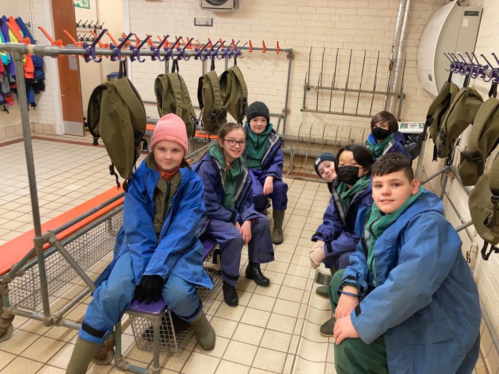P7bMiss's tweet photo. Getting ready to make a fire and then getting a little drink for all our hard work. @BlairvadachOEC https://t.co/fad1d4ZM15
