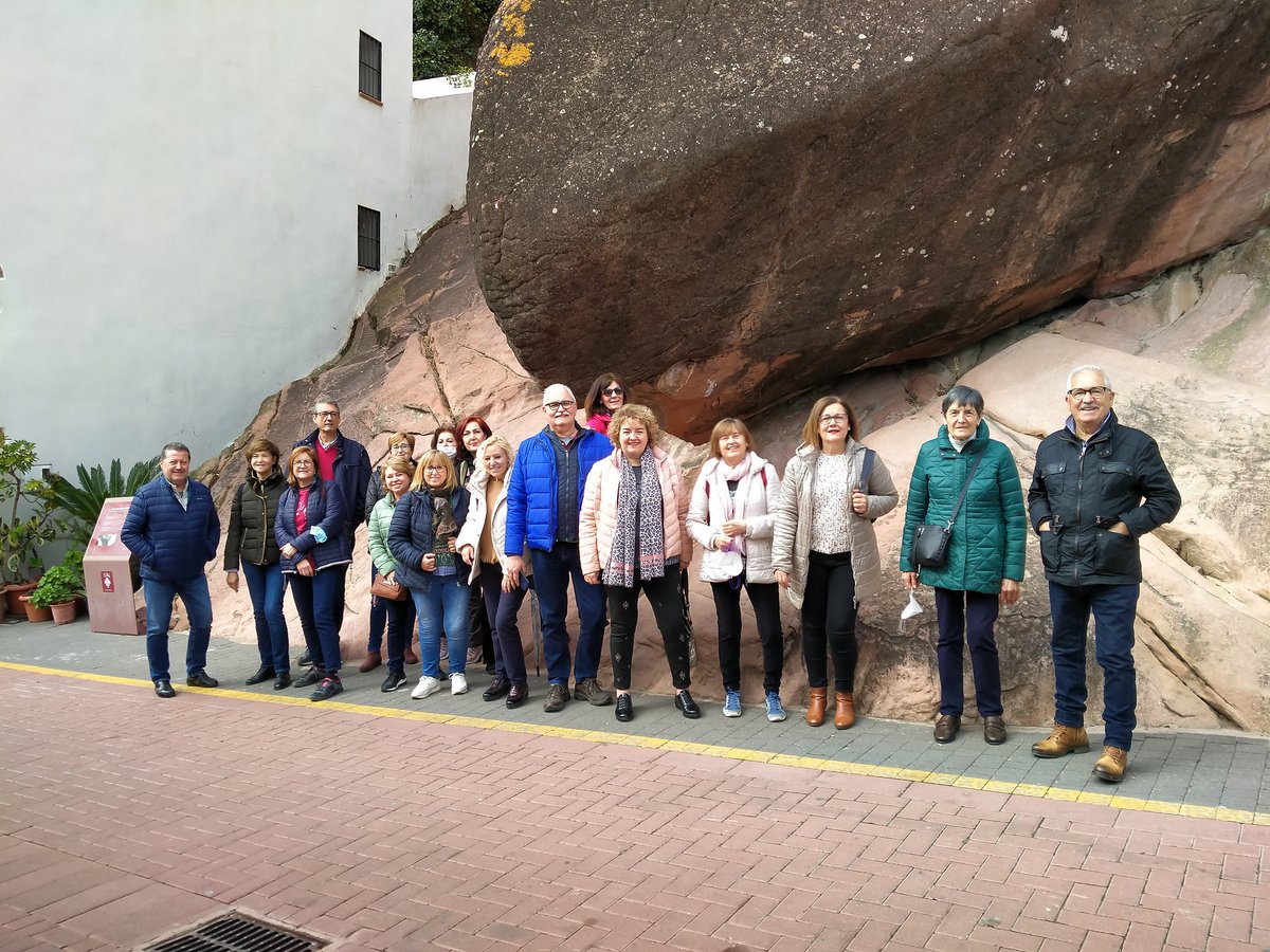 Grupo de Senderismo de Almassora
Ya conocían Vilafames y se enamoraron más de él.Volveran!!