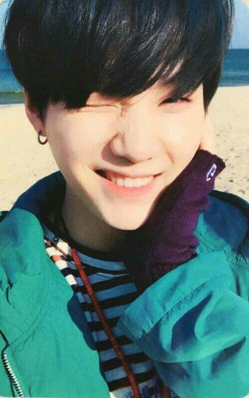 dzmellow's tweet photo. Yoongi's birthday coming with Spring Season 🌸🌸

Sometimes the Brightest Light comes from the Darkness

And Yoongi is a living proof of that

Can't wait to watch you perform on screen soon

Happy birthday lil meow meow 😽🖤

#HappyBirthdayYoongi
#YoongiDay
#HappyBirthdayAgustD https://t.co/2bpuN669VV