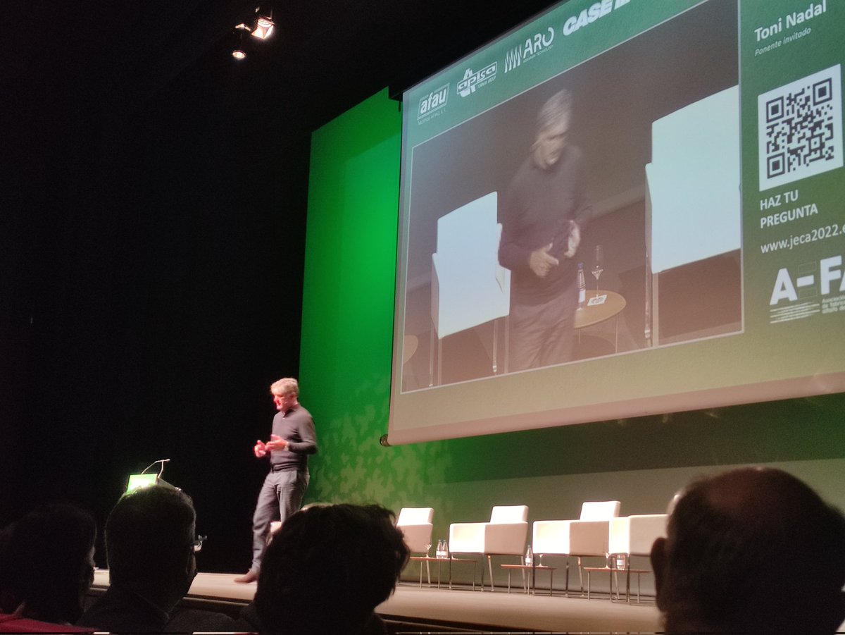 🗣️ Toni Nadal: "¿Dónde está la diferencia entre Nadal, Federer, Djokovic y los demás? Que cuando juegan bien suelen ganar, pero cuando juegan mal suelen ganar también." 

#JECA2022 #ALFALFA #MOTIVACION