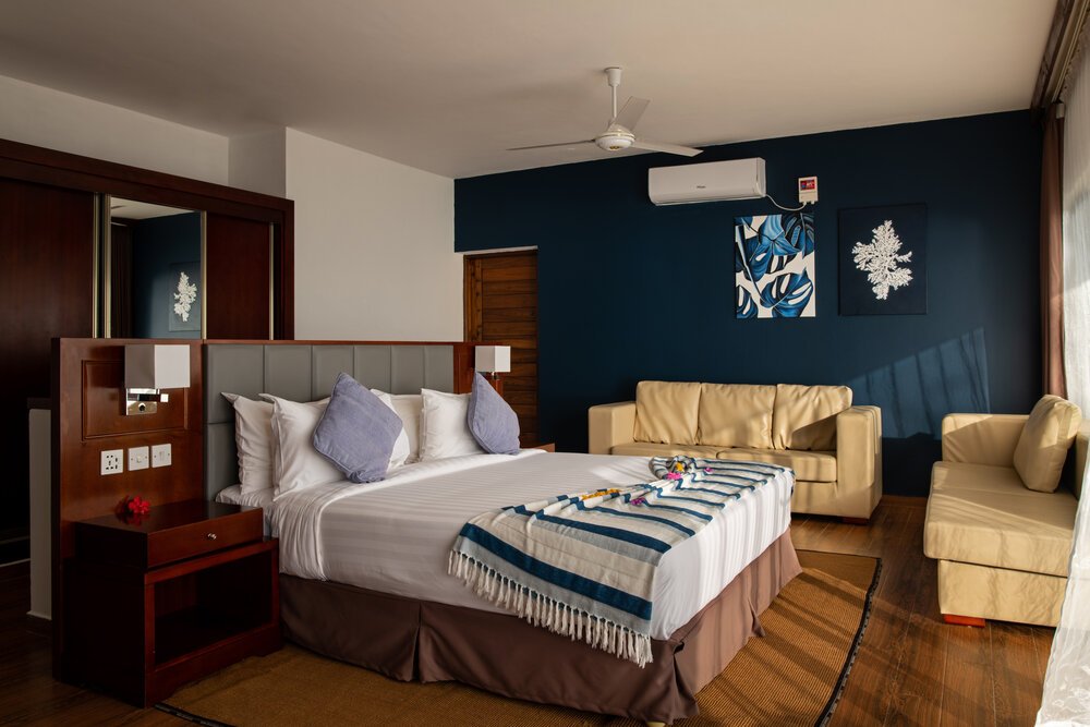 hadestays's tweet photo. Presidential Villa at Nungwi Dreams by Mantis, Zanzibar cost a night US$2000 (HB) a night, Hosts 8 guests | Perfect for family or group vacay.
$2000/8 = $250 per person per night - Half Board
Price valid until June 30.
Book now: hadeafrica@gmail.com - #HadeLux #Travel https://t.co/nlRKA0a8l2
