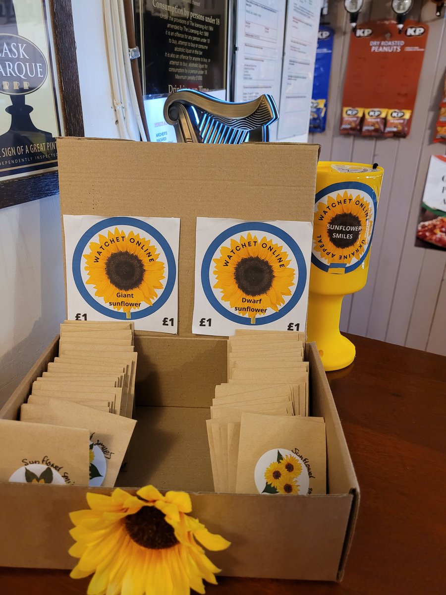We are selling sunflowers on behalf of Watchet Online's Sunflower Smiles Ukraine Appeal. Giant or Dwarf Seeds available. £1 per packet.