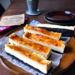チーズケーキ好きにおくる!レンジとトースターで作る、ベイクドチーズケーキ。