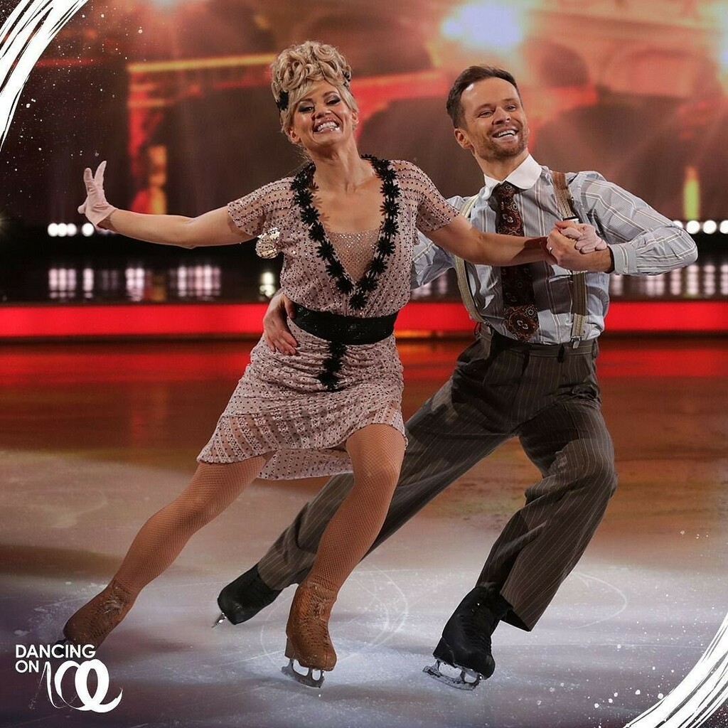revival4vintage's tweet photo. It was fantastic to see @markhanretty wearing our blue bar stripe Beaumont shirt on Dancing On Ice for his & Kimberly Wyatt's performance of 'Don't Rain On My Parade'. We're definitely rooting for these two! #revivalvintage #vintageshirts #roundcollar #p… https://t.co/xBZvm7G8tO https://t.co/xO9wamG1SY