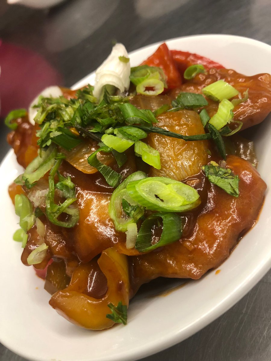 ladylanemarket's tweet photo. In the mood for some good food? 😏

Join us tomorrow at @TheCanvasCafe for our indoor markets and cultural feast! #vegan #veganfood #bricklane

🗓 Thursday 10th - Saturday 12th, March 2022
🕚 5:00 pm - 10:00 pm
🎟 Free
📍 42 Hanbury Street, London, E1 5JL
https://t.co/htB90EG3TJ https://t.co/UkHsaOlJWz