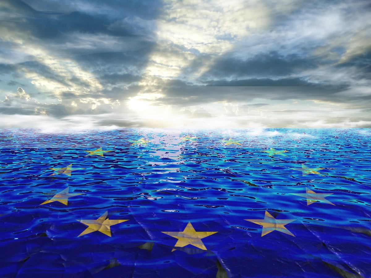 ius_freiburg's tweet photo. BENEFRI-Tagung im #Europarecht:
Crimmigration in Europa und der Schweiz
🗓️ 04.05.2022, 13:30
📌 PER 22 G120, Bd de Pérolles 90, Fribourg
https://t.co/WaFkHpf8uh
#unifr #unifrius #benefri #tagung https://t.co/QQ0LWl73UO