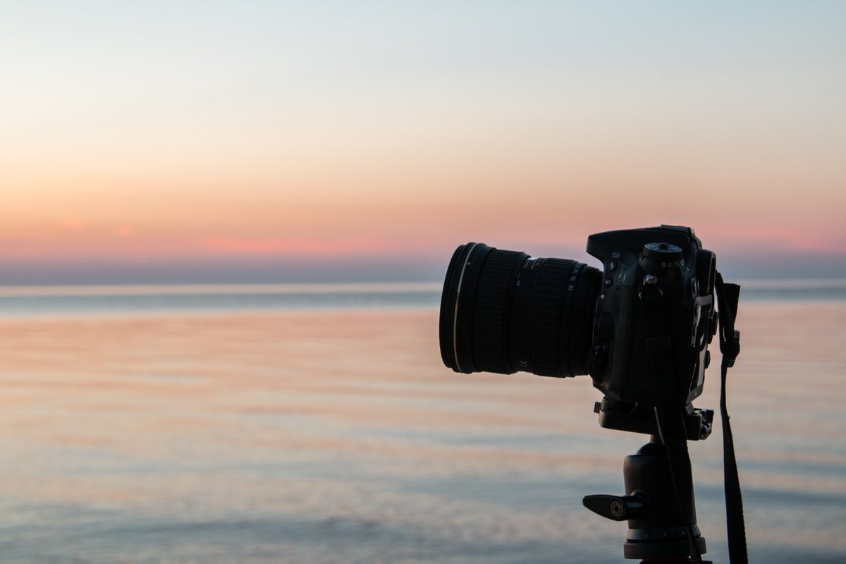 vhserlangen's tweet photo. Digital fotografieren lernen!
Lernen Sie die Technik Ihrer Kamera näher kennen und nutzen Sie die verschiedenen Möglichkeiten in der Praxis.
Anmeldung und Information:
https://t.co/jIvzCI4Yq5 https://t.co/qR3yVkHFuh