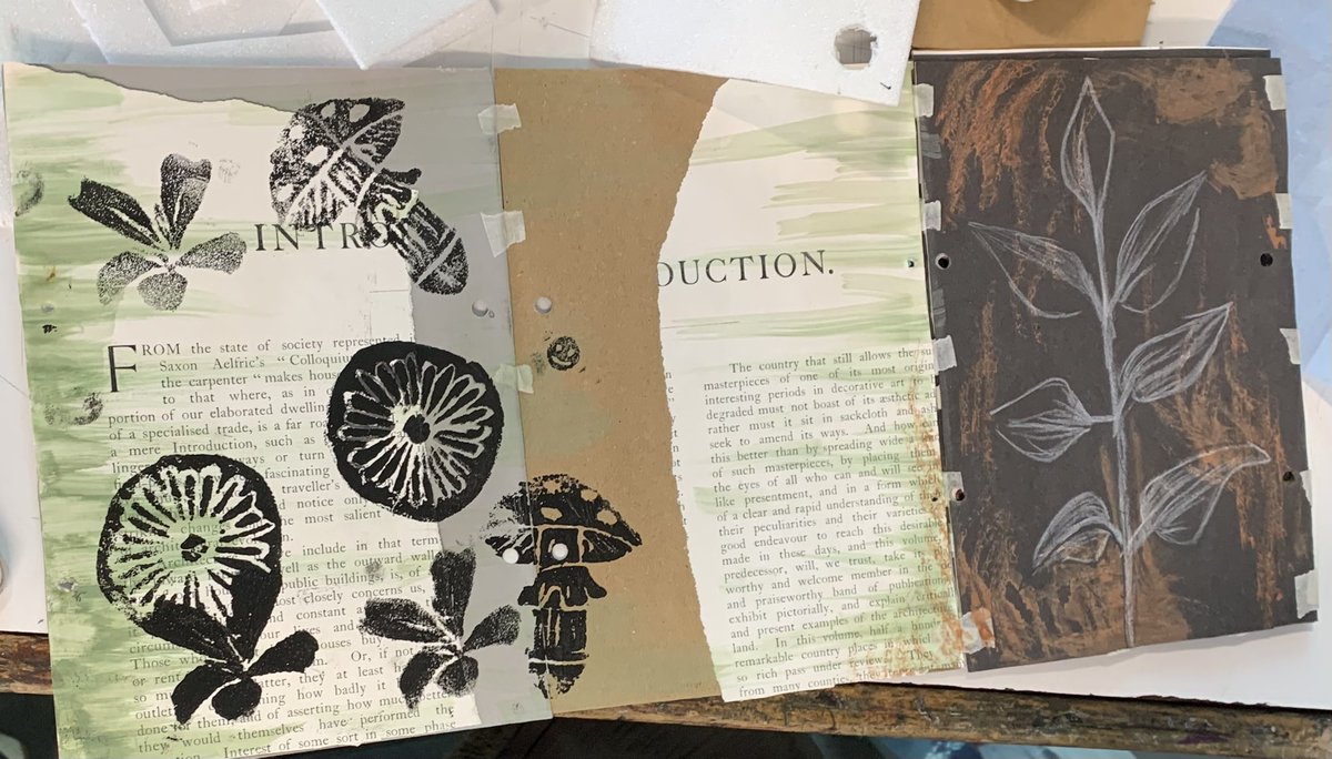 BhsartD's tweet photo. The hand made concertinaed sketchbooks are shaping up as S3 explore different drawing techniques and printmaking. Excellent resilience and bravery shown in their willingness to do something outside the norm. 😁 https://t.co/qpqZzkvCQw