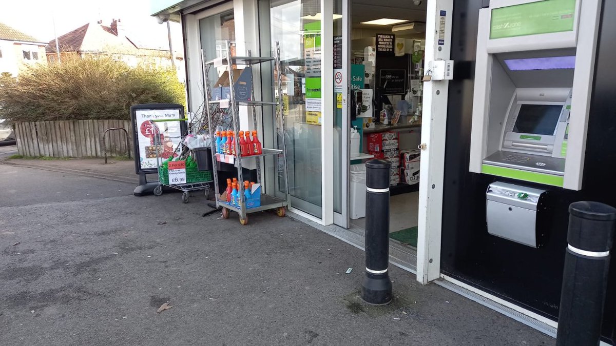 paul lakin tweet media