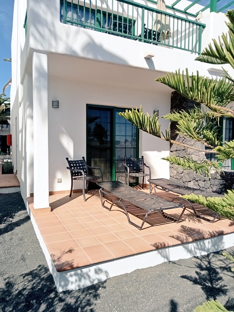 VeroniqueLFrey's tweet photo. Villas at #Cludelcarmen will have a Big ➕ Now!! They'll have more room in the balcony for a matinal coffee☕ &amp; extra space in terraze for sunbathing😎🌅 good job! #DperfectService #Stayvacationed #2022Improvements https://t.co/9cLVQuSHwj
