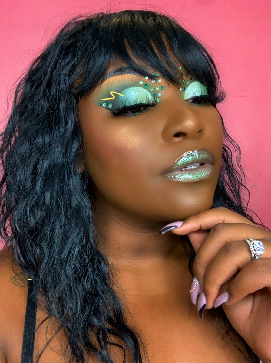 Love this look featuring my fav items from <a href="/mythicbeautyllc/">Mythic Beauty Haus</a> 
✨ loose highlighter shade Whimsical 
✨ marble eyeshadow shade Enchanted Forest and eyeshadow shade Ripley
✨ gloss shade Haunted Souls
—
Save 10% code: CGRAY at checkout 
—
Follow me for more looks ❤️