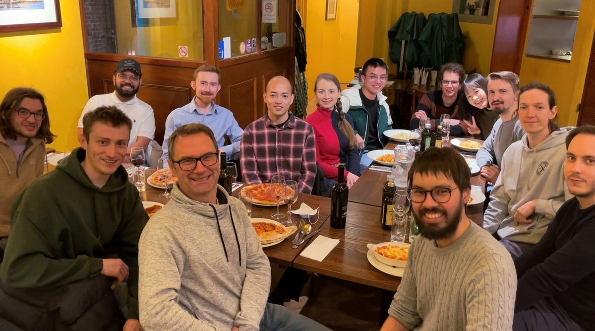 A lovely farewell dinner last night to celebrate Ken's prolific time in the group! <a href="/KenYamazaki5/">Ken Yamazaki</a> has been a PhD student with us for 4 years, and will be sorely missed!

Best of luck in your next position with <a href="/tmiura_chem/">Miura Lab</a> at <a href="/okayama_uni/">岡山大学</a> 🍾