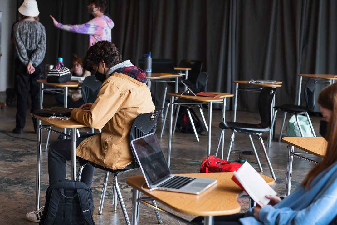 Reminder: Early dismissal today and tomorrow at 12:30pm in anticipation of Parent/Student/Teacher Conferences, taking place between 1pm-5pm. 

Supervision will be provided for students waiting on their conference.