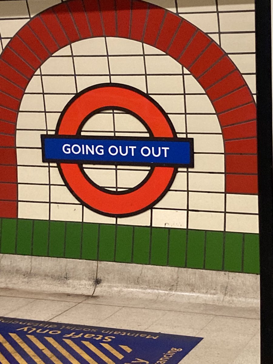 Interesting new stop on the Bakerloo Line at Piccadilly Circus!