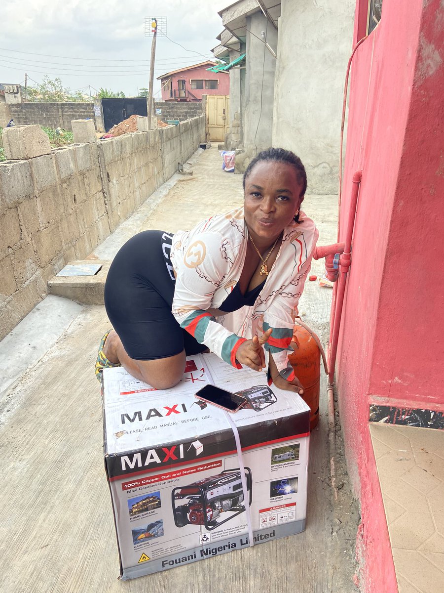 sharon_kitchenn's tweet photo. Celebrating my small wins🥰
Congratulations to me💃🕺🏽🤸‍♀️ https://t.co/XosCoTdIVO