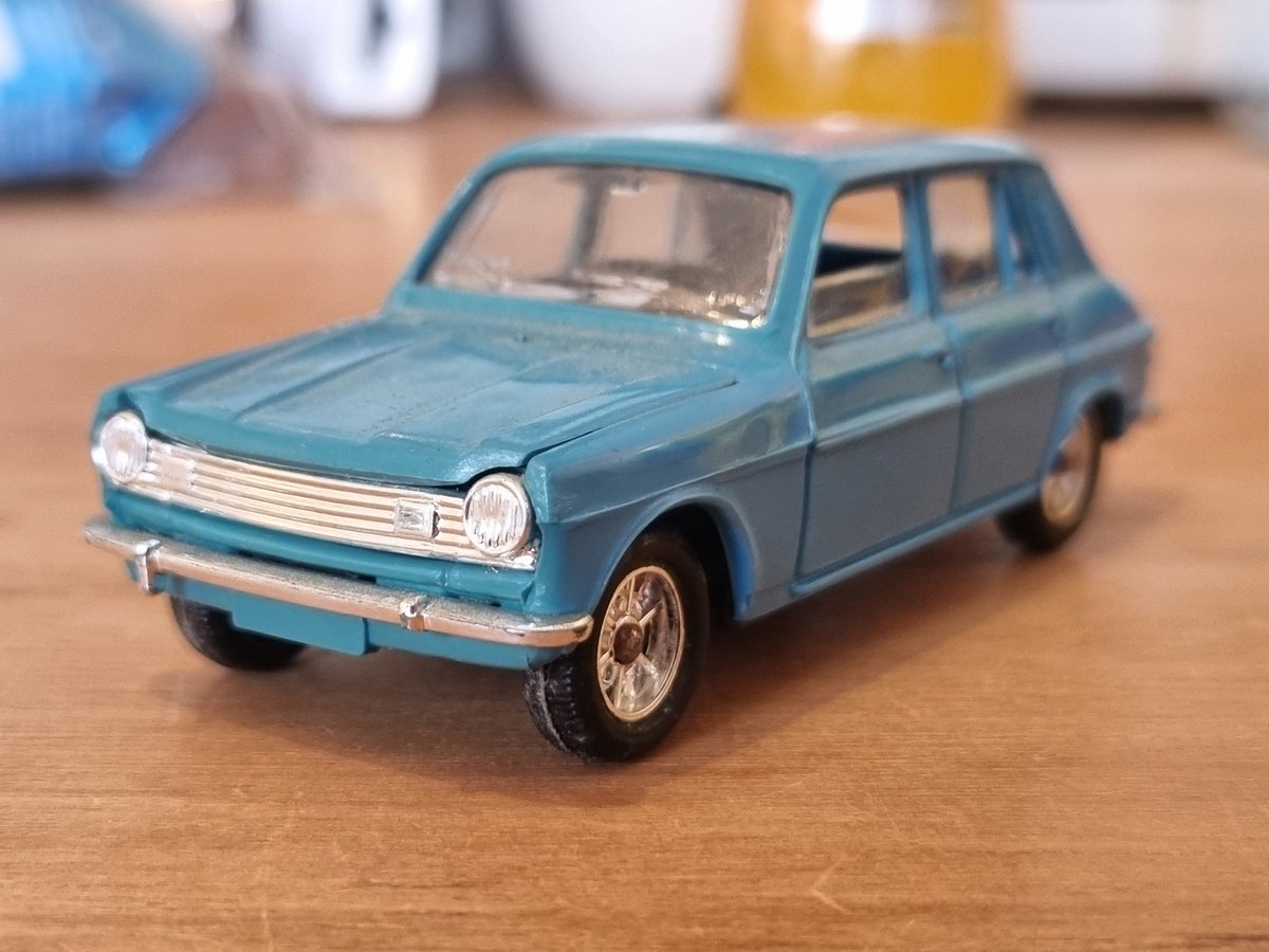 WeLoveDiecast's tweet photo. Another plastic model of ours.. this stunning French Minialuxe Simca 1100 Special Model Car #WeLoveDiecast #Minialuxe #ModelCar #Simca1100 #MadeInFrance #ClassicCar #VintageCar #ToyCar https://t.co/nnaQGHzr7W