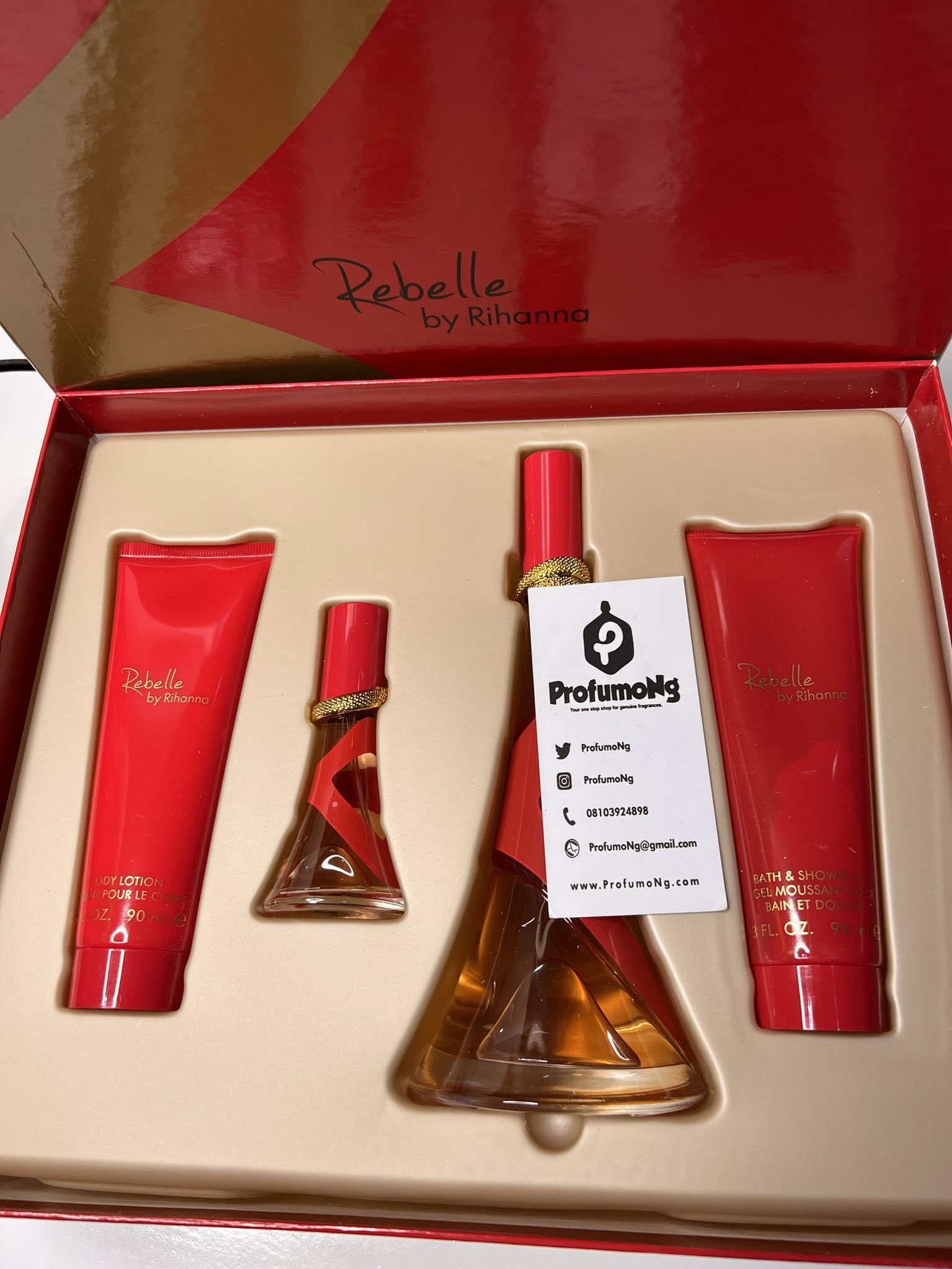 Rihanna 2025 perfume rebelle
