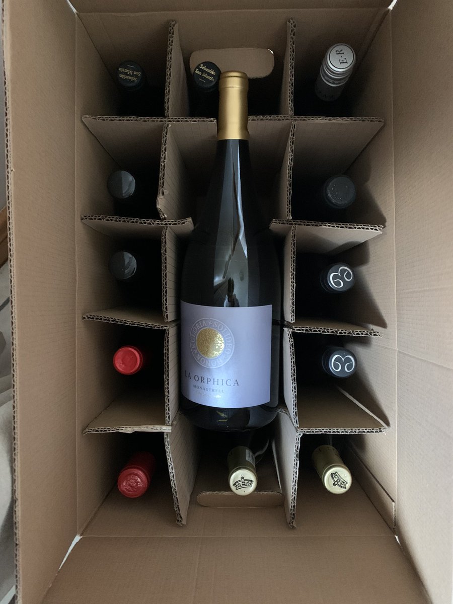 surfbee's tweet photo. I was today old when I heard about @NakedWines https://t.co/ABZS4WQrB1