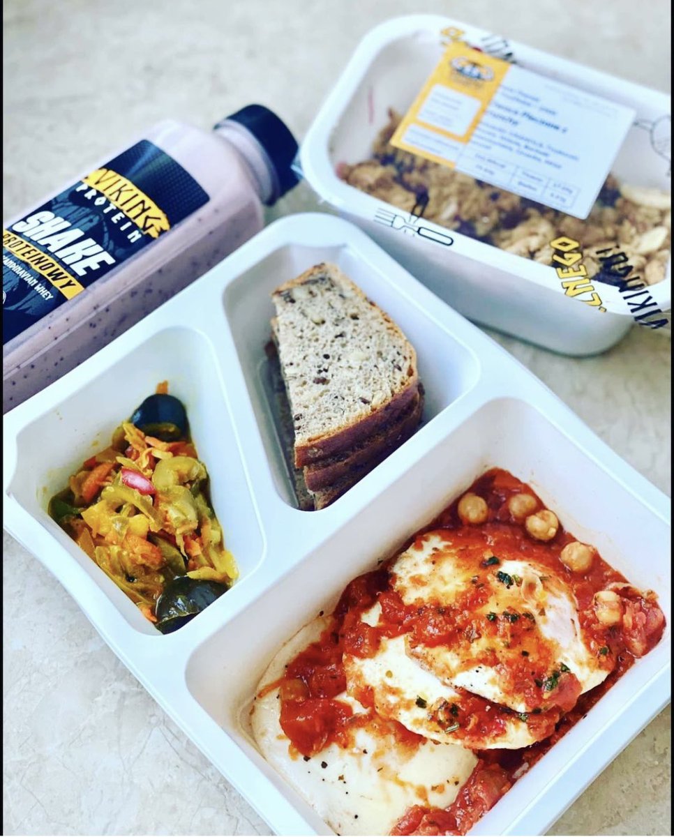 UkrainewithL0VE's tweet photo. Donate $25 to deliver 10 meal packages or $50 for 20. We’ve already raised over 25% of our goal - help us get all the way! https://t.co/oX87wf1vig