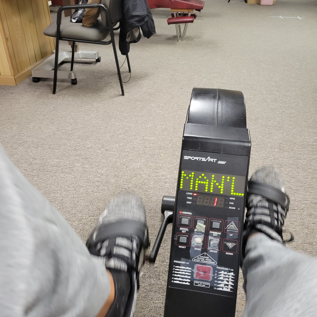 RAGZIZFRESH's tweet photo. #PhysicalTherapy #therapyflow #discinjury #herniateddisc #sciatica #neuropathy #reduculopathy https://t.co/ScRXWroKeo
