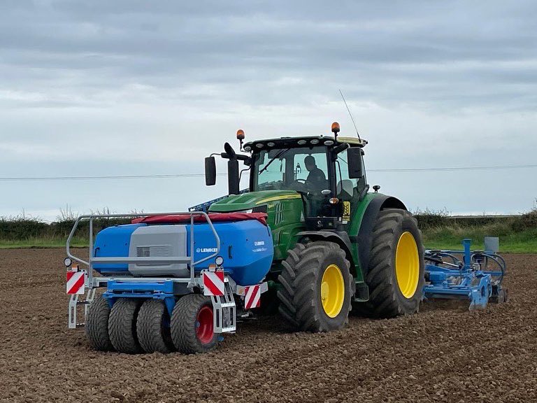 ScottishRings's tweet image. ⭐️Pre-Apprentice Spotlight this #ScottishApprenticeshipWeek

👤Name: Logan Smith

🚜Advice: “Just give it a go and see what you think. Even if it ends up not being right for you, it’s great for getting an insight into the agricultural world and opening up more opportunities.”