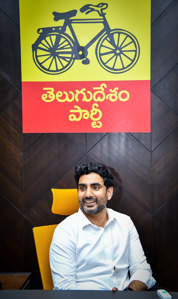iTDP_Official's tweet photo. .@naralokesh 🔥🔥 https://t.co/9GMt18duhl