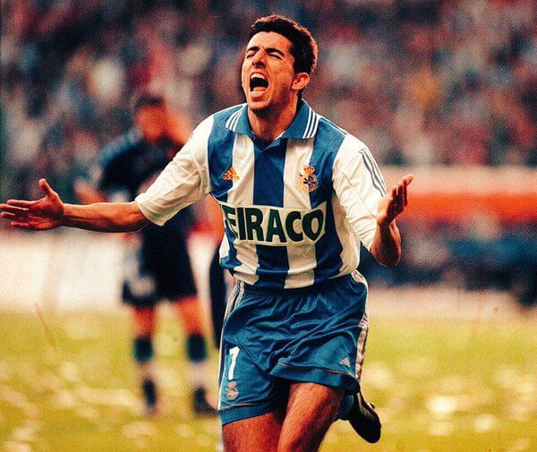 Happy Birthday Roy Makaay Legendary baller 