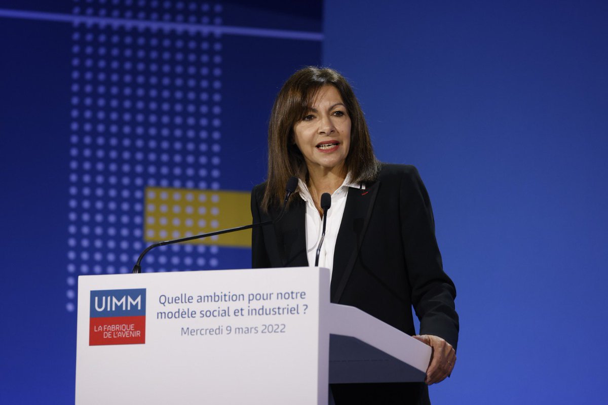 Havas_Events's tweet photo. Après avoir accueilli ce matin @ZemmourEric et @Anne_Hidalgo. Nous reprenons le grand oral des candidat(e)s à la #Présidentielle2022 organisé par l’@uimm.
Cet après-midi sont attendues @vpecresse et @MLP_officiel.
Suivez le direct en cliquant ici >  https://t.co/Ki28tPHZ22 https://t.co/FqCFtP9yJL