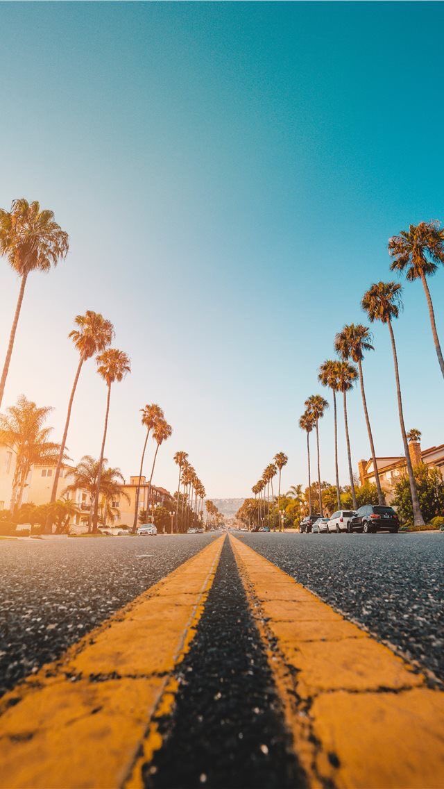mytravel_goals's tweet photo. Roads were made for journeys, not destinations #Confusius #goodmorning #WednesdayMotivation https://t.co/QOjtOun6pE