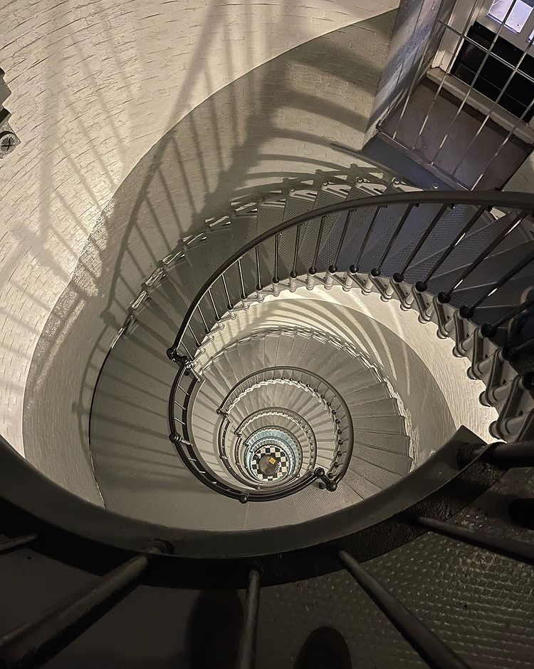 PonceLighthouse's tweet photo. There's a reason why our monthly Climb to the Moon Event sells out so fast! It's a unique experience like no other. ๐
Photos by @lee.moore.337 ๐ธ Thanks for sharing! #PonceInletLighthouse #ClimbtotheMoon https://t.co/eE11xIBLDj