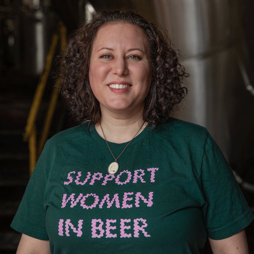 HomebrewAssoc's tweet photo. Try this medal-winning American-style barleywine from Jen Blair (@UnderJenfluence) AHA Governing Committee Member. "The finished beer is a beautiful deep-red color and has a rich dark cherry and caramel flavor." https://t.co/fZO4dGdm22 https://t.co/FTdy2who4W