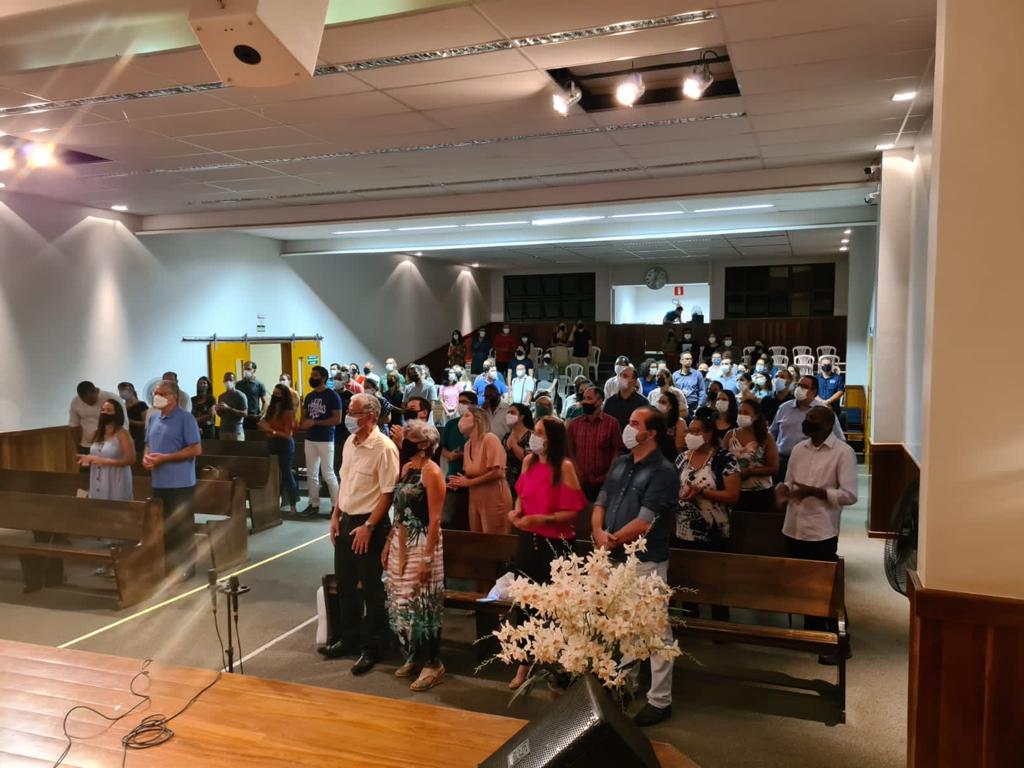 ibdobarropreto's tweet photo. Na última sexta-feira aconteceu o primeiro Papo de Família! Foi um momento pra lá de especial de investimento no casamento, diversão e comunhão. https://t.co/4u3QL9kmWz