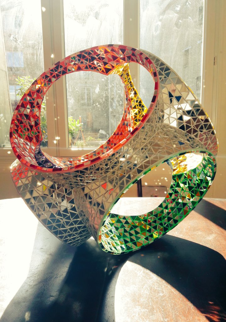 YomSaint's tweet photo. Yom, Rastafarï, may universal light reach u all, #sculpture #sculptor #contemporaryart #contemporaryartist #abstractart #igersfrance #truth https://t.co/CcxrdKHSt3