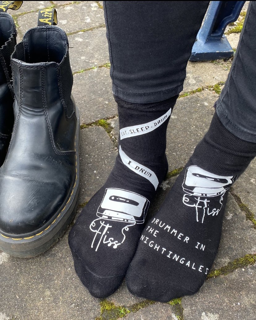 FlissKitson's tweet photo. Thanks Dad for the new socks #idrum
🤣🤣🤣 what a cutie & my biggest supporter 💗 https://t.co/TEzhhPYKVW