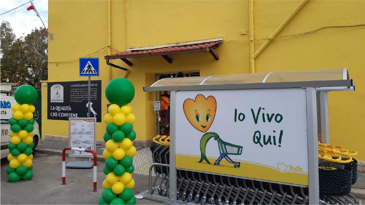 TodisBuongConv's tweet photo. Riapriamo le porte del nostro punto vendita di Civitavecchia completamente rinnovato e con ancora più servizi. Un grande in bocca al lupo a tutto il team per la ripartenza e grazie a tutti gli imprenditori che scelgono #Todis ogni giorno. #BuongiornoConvenienza https://t.co/jolXOyuWQg