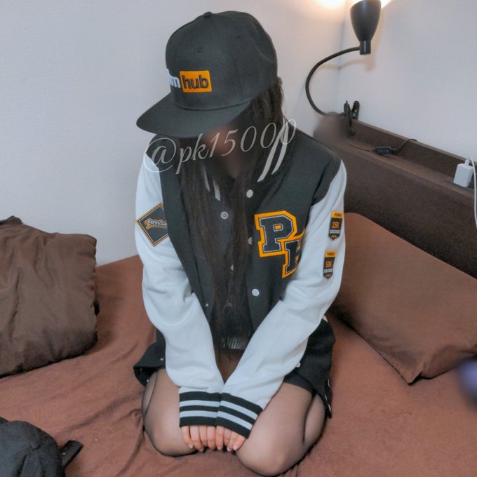 女の子にも着せてみた。 https://t.co/P11tXmRMOm<a href="/tag/%E3%81%84%E3%81%84%E3%81%8A%E3%81%97%E3%82%8A%E3%81%AE%E6%97%A5"class="tags"><span>#いいおしりの日</span></a><a href="/tag/%E3%81%84%E3%81%84%E3%81%8A%E5%B0%BB%E3%81%AE%E6%97%A5"class="tags"><span>#いいお尻の日</span></a>