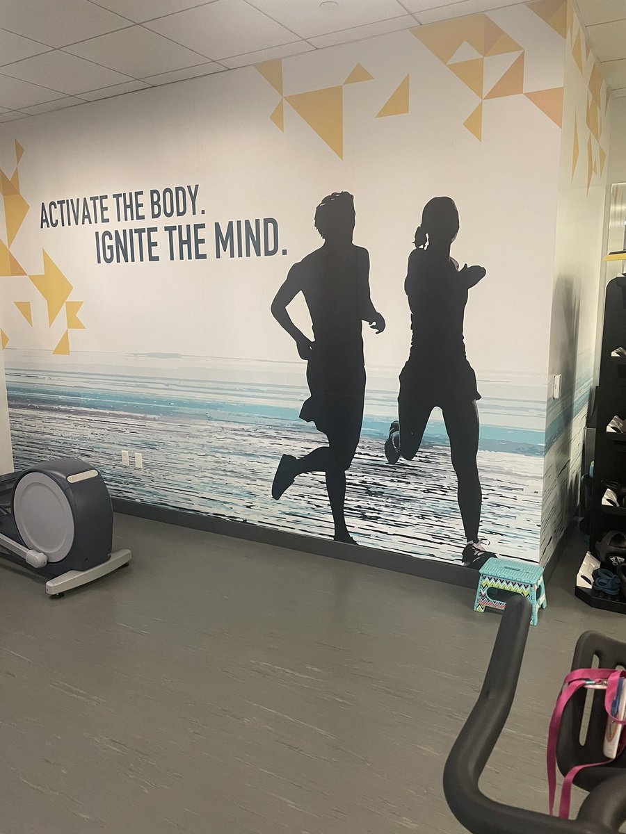 bspartridgeCIS's tweet photo. Happy Wednesday y’all! Hope you have a fabulous day with lots of inspiring work and little bit of stress relieving movement 🙌🏻 #Imovedtoday #workgym https://t.co/3UWdt7de2A