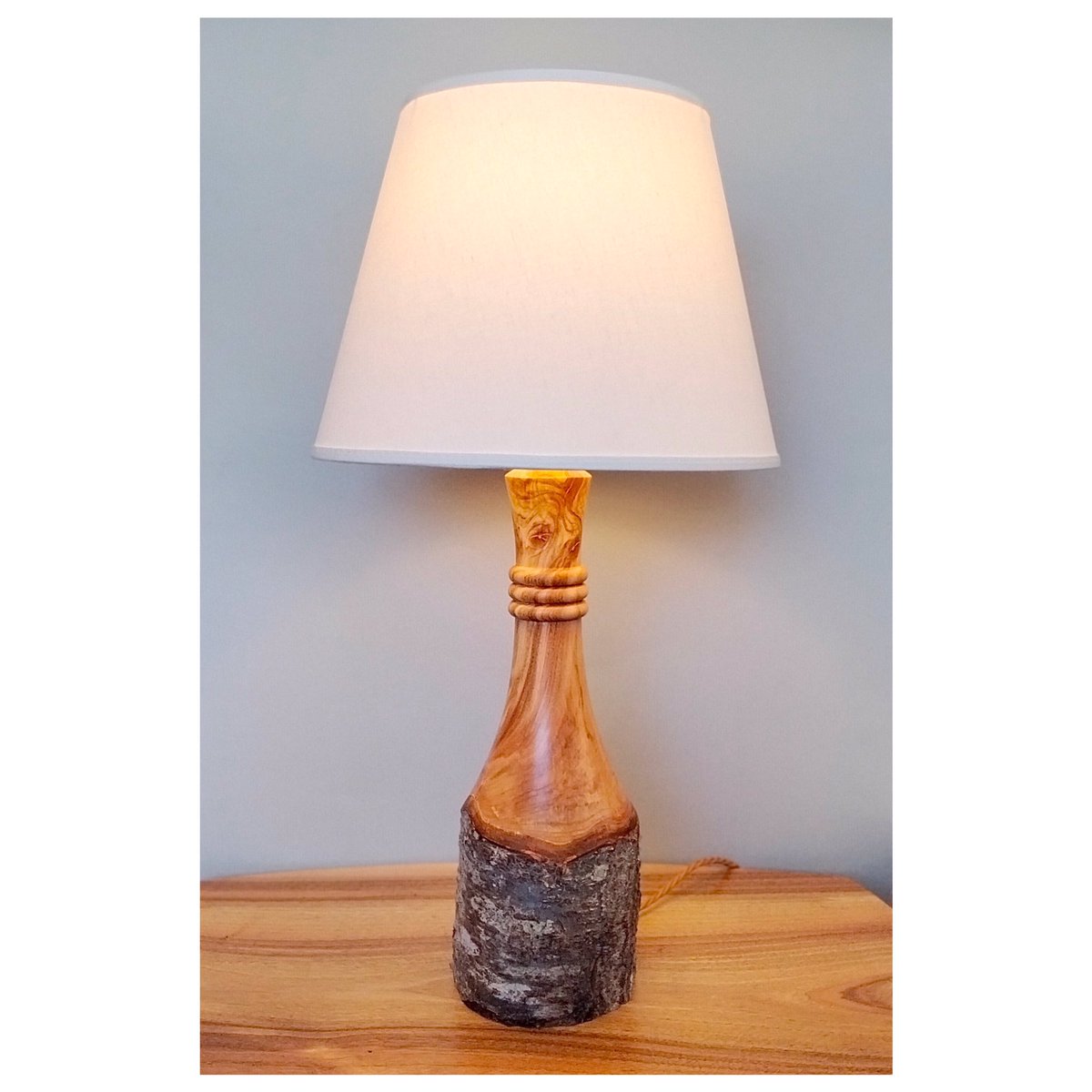 annawoodturner's tweet photo. Lamp turned from Cherry from the neighbours garden :)
@shorehamartgallery #turnedlamp #annawoodturner https://t.co/Aqc2brHnUc