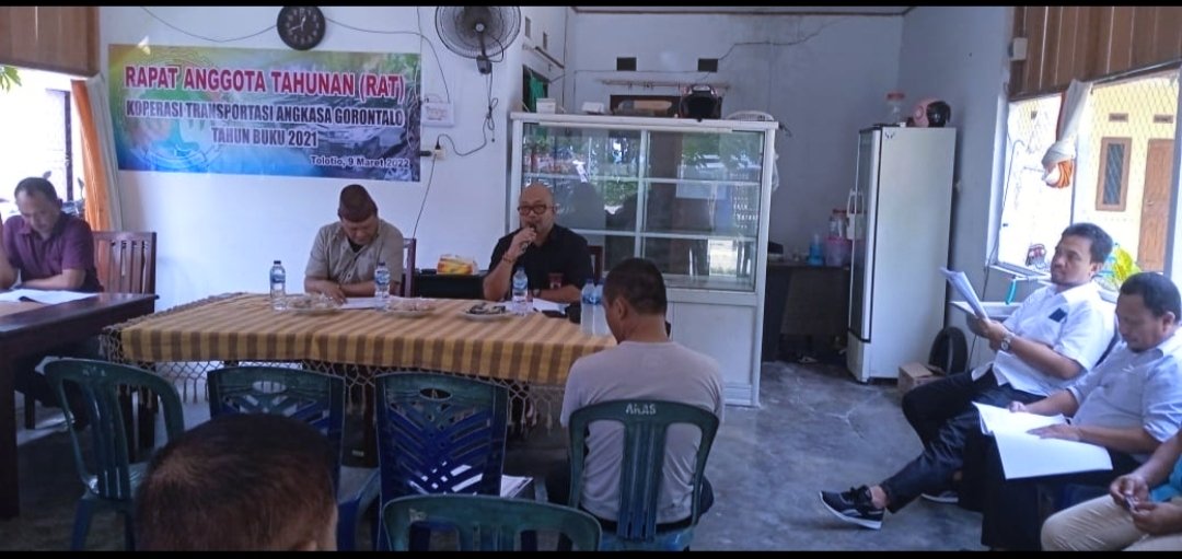YahyaRonal's tweet photo. Pelaksanaan RAT TB 2021 Koperasi Jasa Transportasi Angkasa Gorontalo, Kec. Tibawa.
@KemenkopUKM 
@PENYULUH_COOP 
#kemenkopukm
#depcoop
#penyuluhkoperasi
#koperasiIndonesia
#ppklkemenkopukm
#ppklkabgorontalo
#aktivatorkoperasi
#digitalisasikoperasi
#perkoperasiankeren https://t.co/P9E1xzbBNR