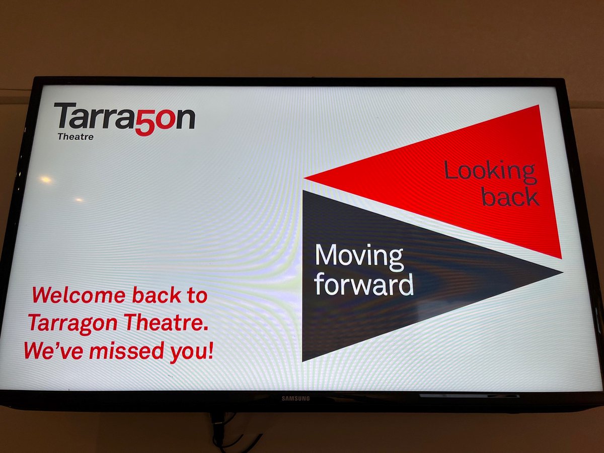 Live Theatre returns to <a href="/tarragontheatre/">Tarragon Theatre</a>. Their first opening night of Light filled seats. Audiences were grateful to be back and welcomed with warmth and appreciation. Enjoy what the city has to offer <a href="/BMO/">BMO</a> continues its season support and invites you to come out too!