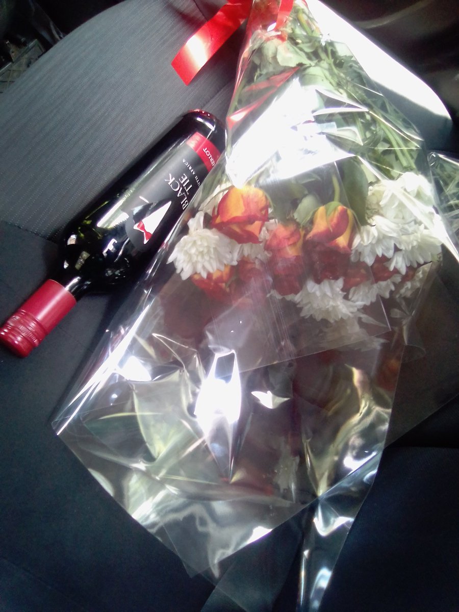House of flowers tweet media
